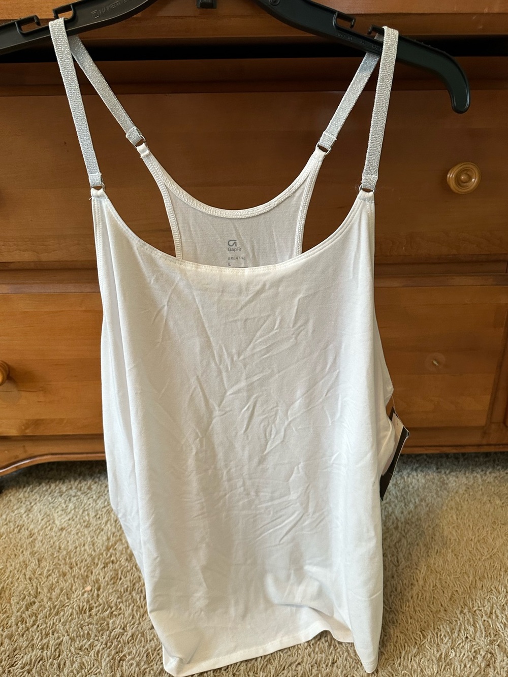 NWT GAP FIT BREATHABLE TANK